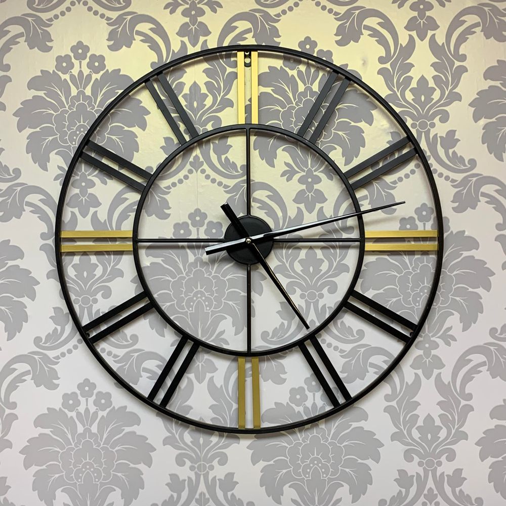 60cm Wall Clock, Timeless and Stylish